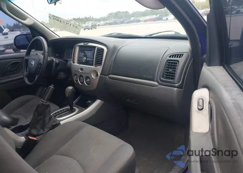 2005 Mazda Tribute I из США, поврежденный, VIN 4F2YZ02Z85KM61754